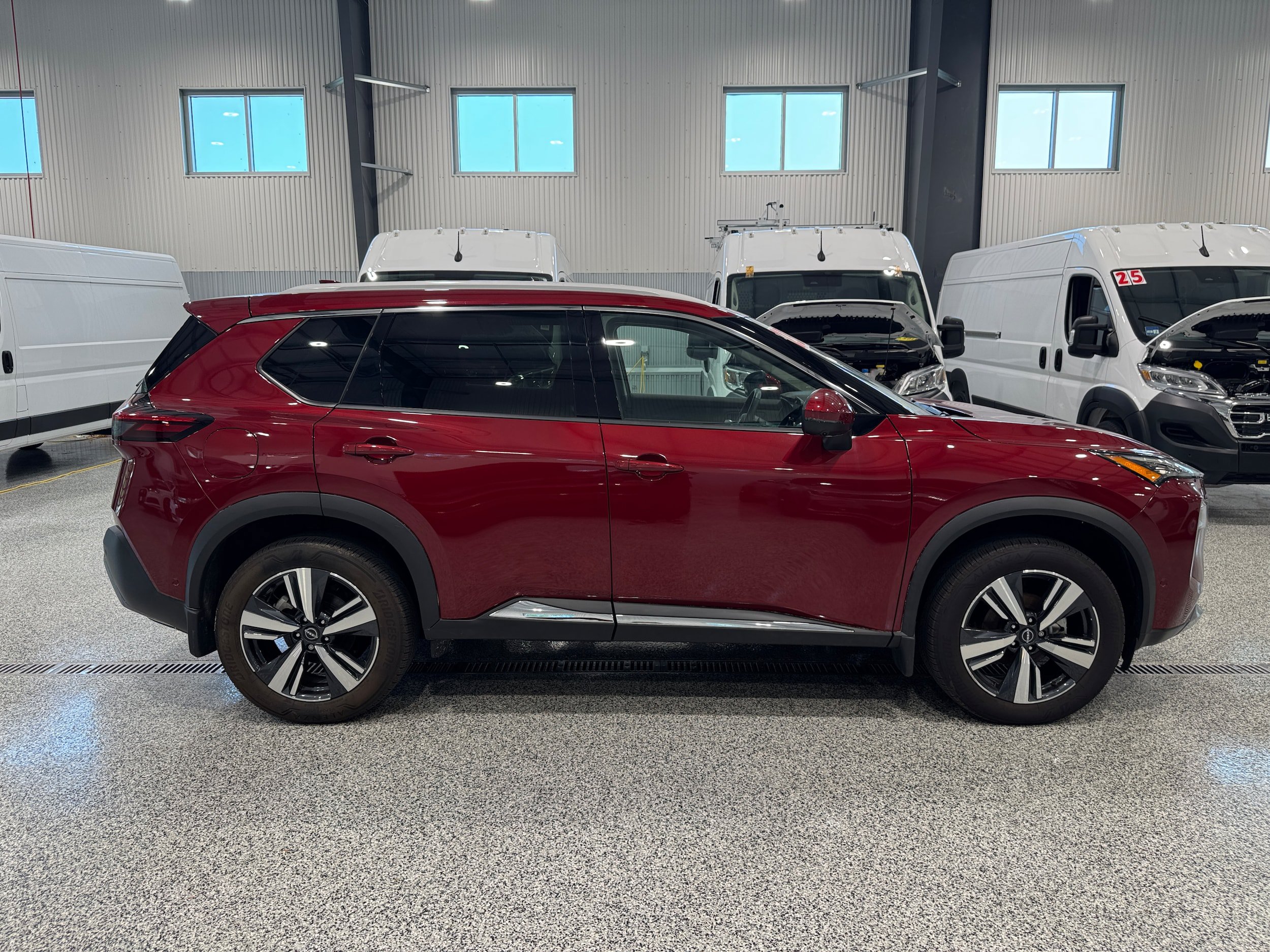 Used 2023 Nissan Rogue SL w/ SL Premium Package AWD/4WD image 4