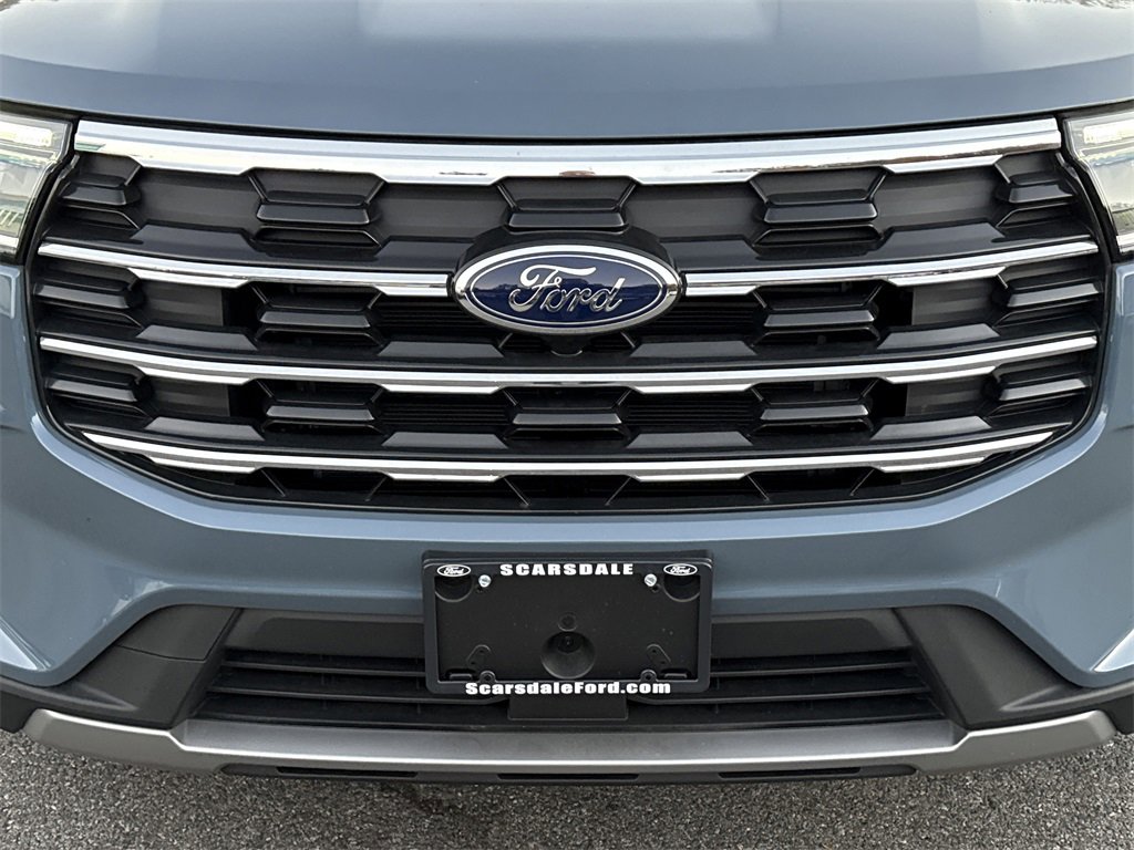 Used 2025 Ford Explorer Active w/ Active Comfort Package image 36