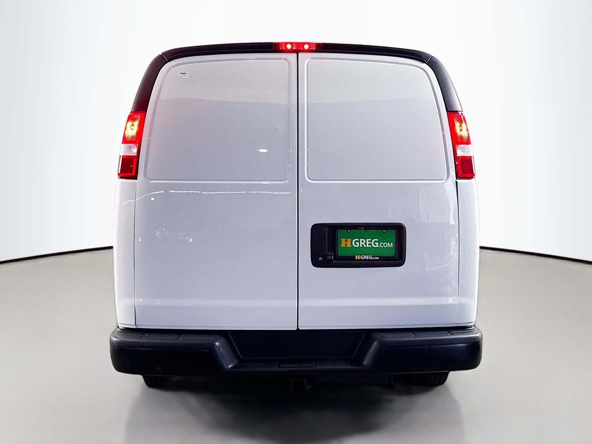 Used 2023 GMC Savana 2500 Work Van w/ Driver Convenience Package image 8