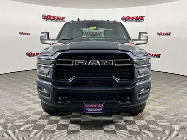 New 2026 RAM 3500 Big Horn AWD/4WD image 4