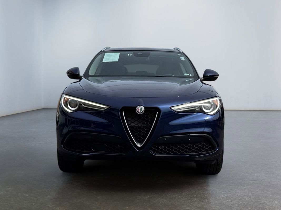 Used 2021 Alfa Romeo Stelvio Sprint w/ Sun & Sound Package AWD/4WD image 3
