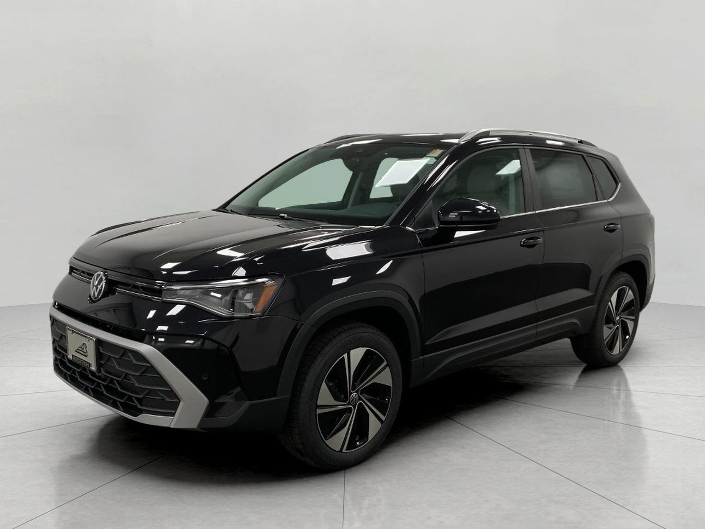 New 2026 Volkswagen Taos SE AWD/4WD image 8