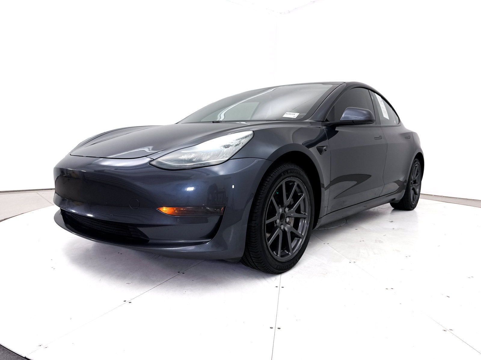 Used 2019 Tesla Model 3 Mid Range RWD image 14