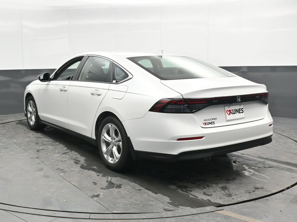 Used 2024 Honda Accord LX image 9