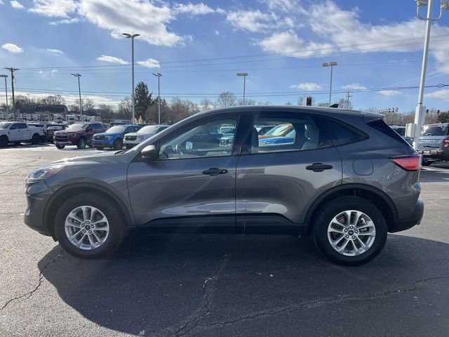 Certified 2022 Ford Escape S image 4
