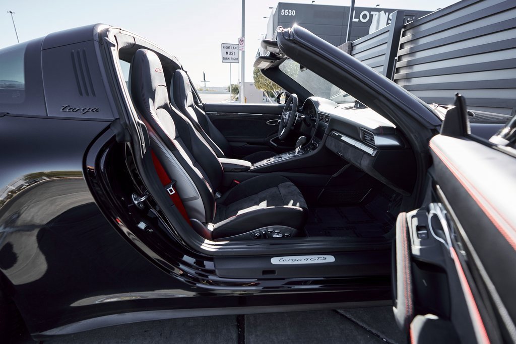 Used 2019 Porsche 911 Targa 4 GTS image 23