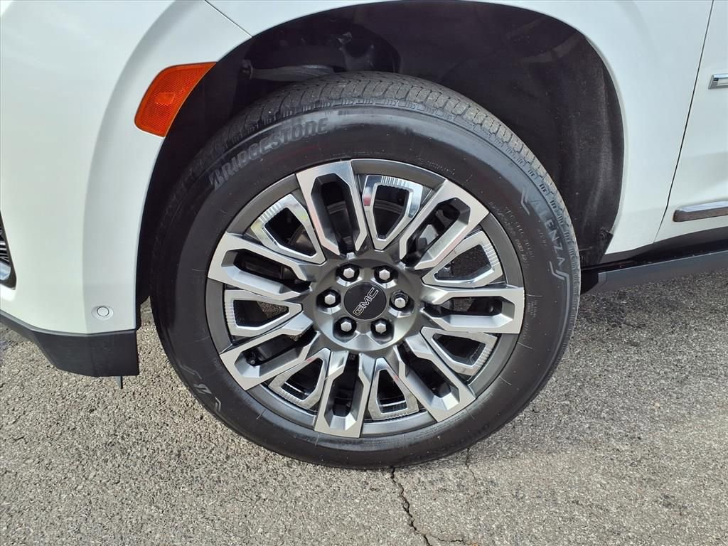 Certified 2024 GMC Yukon XL Denali Ultimate image 43