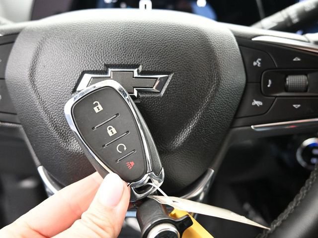 Used 2024 Chevrolet Trax ACTIV w/ Driver Confidence Package FWD image 35