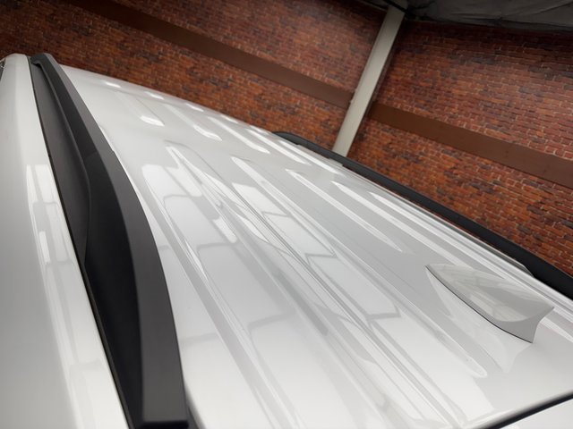 Used 2023 Chevrolet Traverse LT image 28