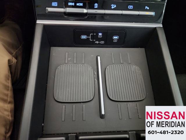 Used 2025 Hyundai Santa Fe SE image 25