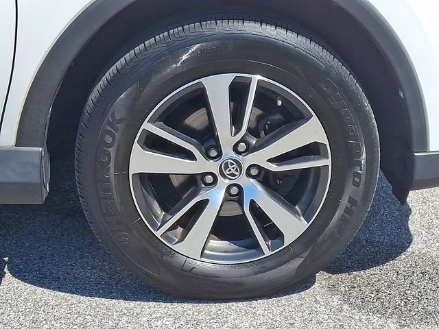 Used 2017 Toyota RAV4 XLE w/ Plus Special Value Package AWD/4WD image 11