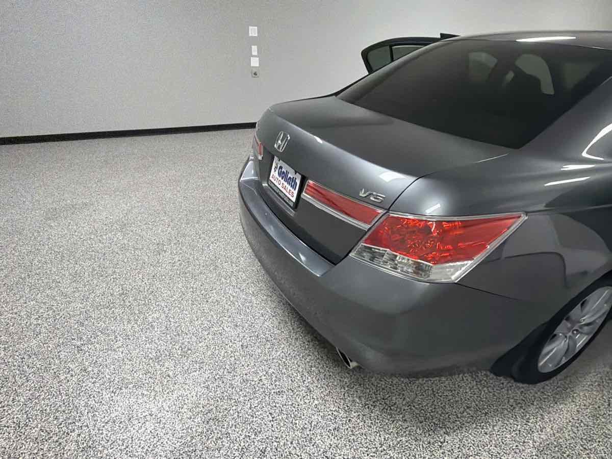 Used 2011 Honda Accord EX image 27