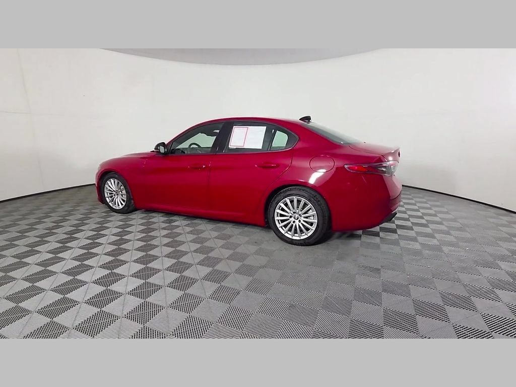 Used 2024 Alfa Romeo Giulia Sprint RWD image 44