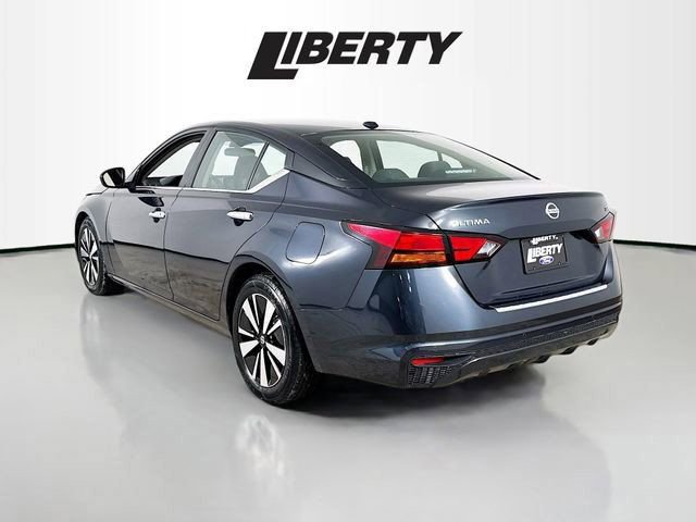 Used 2022 Nissan Altima 2.5 SV image 5