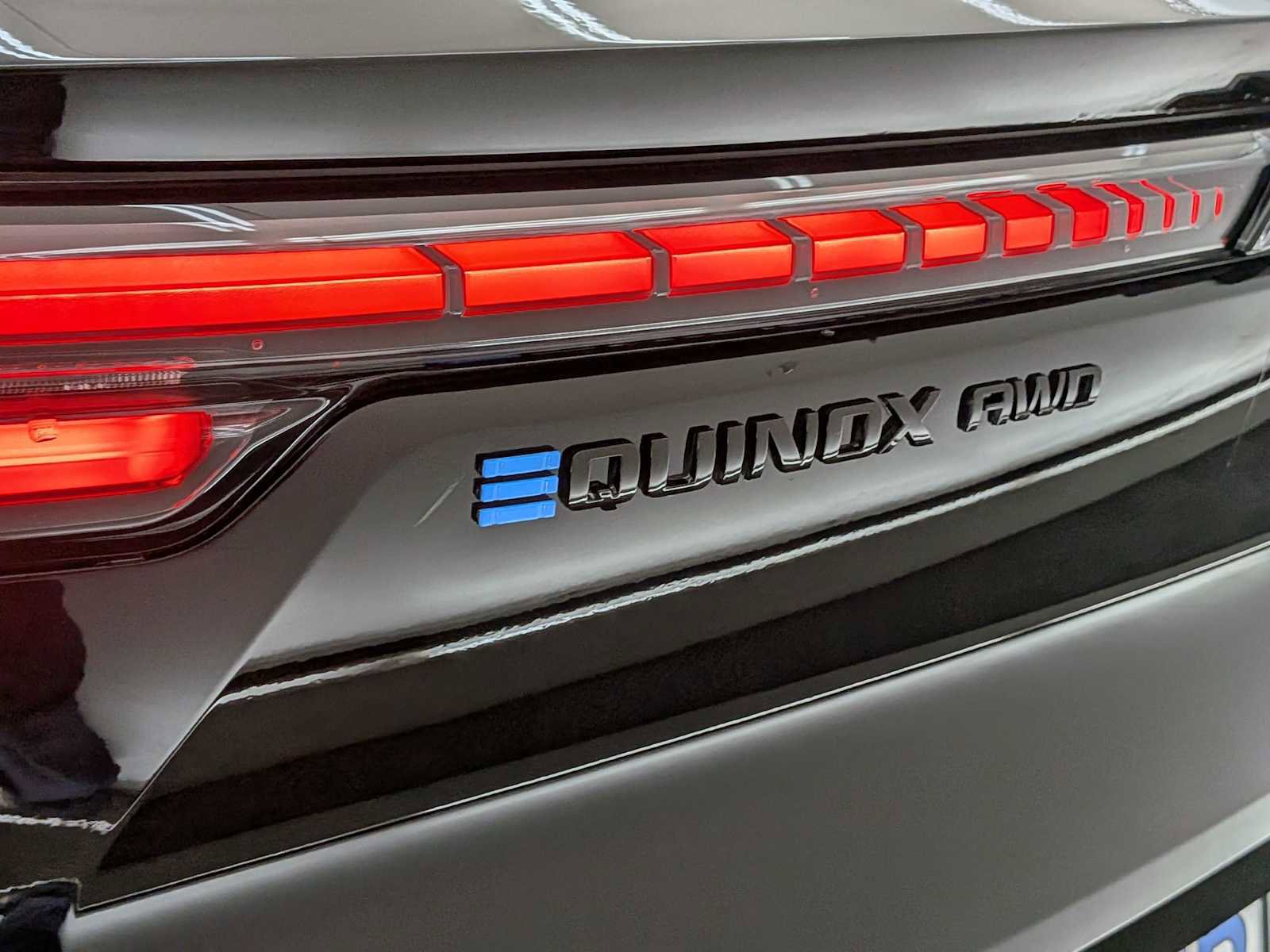 New 2026 Chevrolet Equinox EV RS image 12