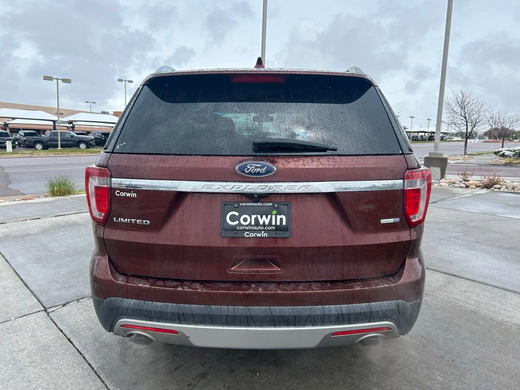 Used 2016 Ford Explorer Limited w/ Equipment Group 301A AWD/4WD image 8