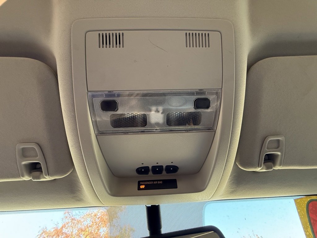 Used 2013 Chevrolet Silverado 1500 LT image 34