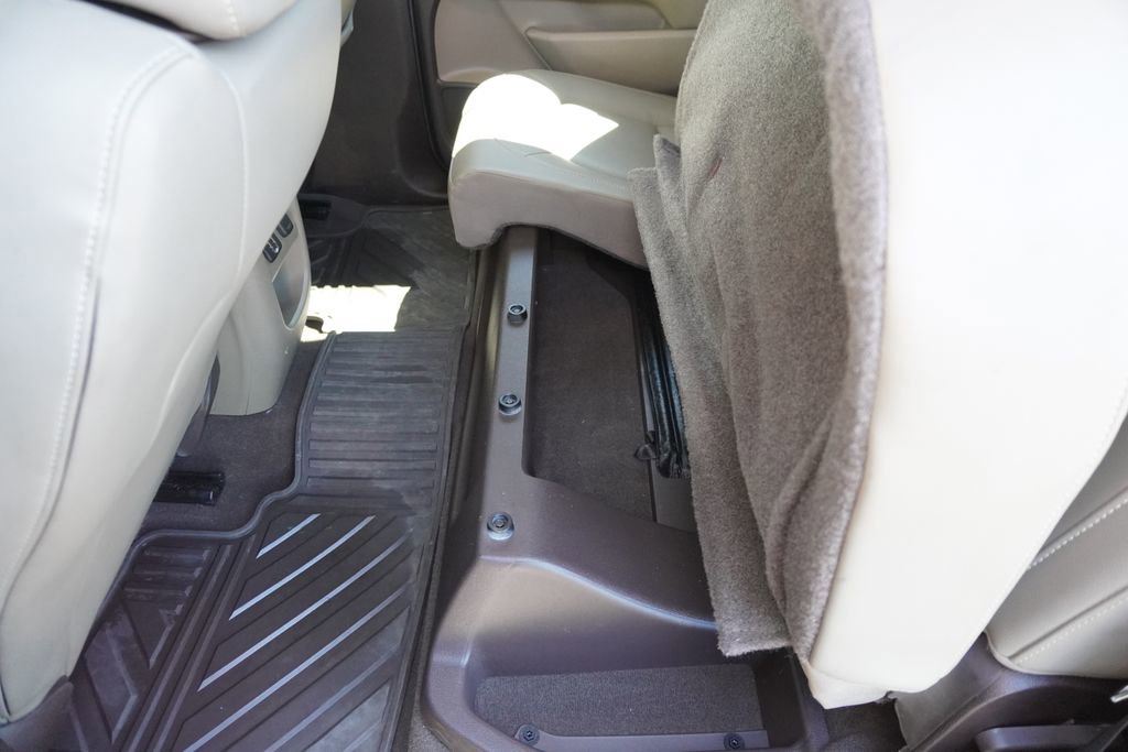 Used 2019 GMC Canyon SLT w/ Driver Alert Package AWD/4WD image 30
