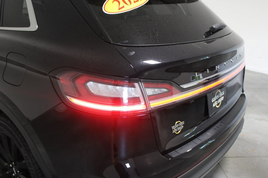 Used 2022 Lincoln Nautilus Reserve w/ Equipment Group 201A image 61