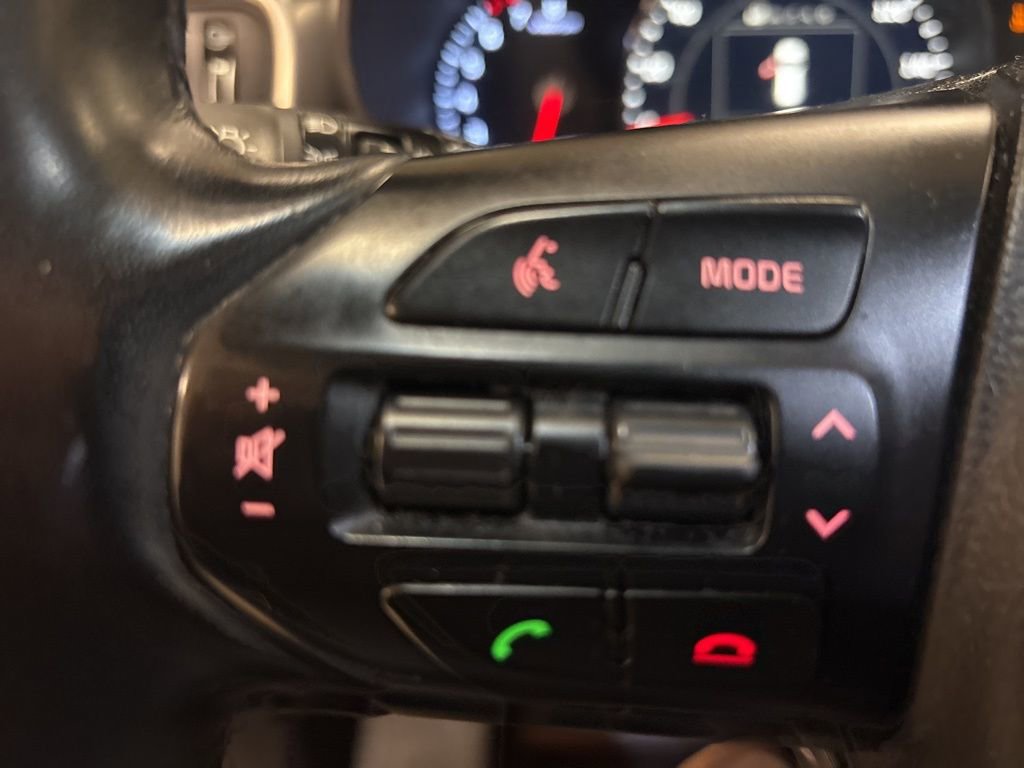 Used 2017 Kia Sorento EX w/ EX Advanced Touring Package image 20