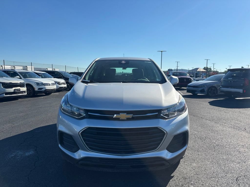 Used 2019 Chevrolet Trax LS FWD image 8