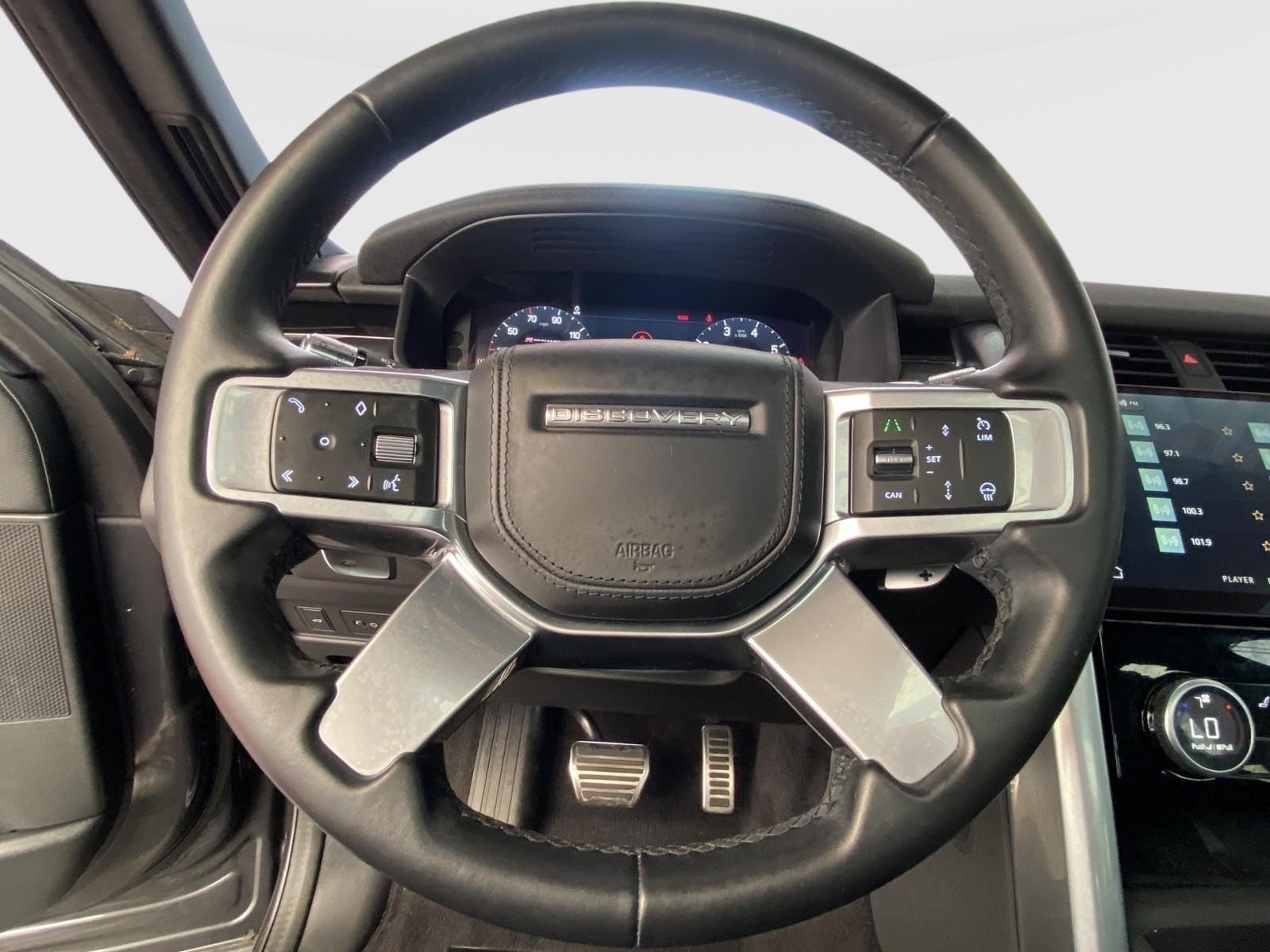 Used 2021 Land Rover Discovery HSE R-Dynamic AWD/4WD image 31