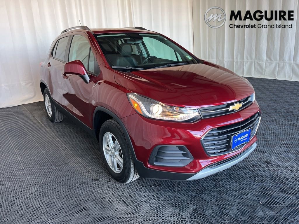 Used 2022 Chevrolet Trax LT w/ LT Convenience Package image 28