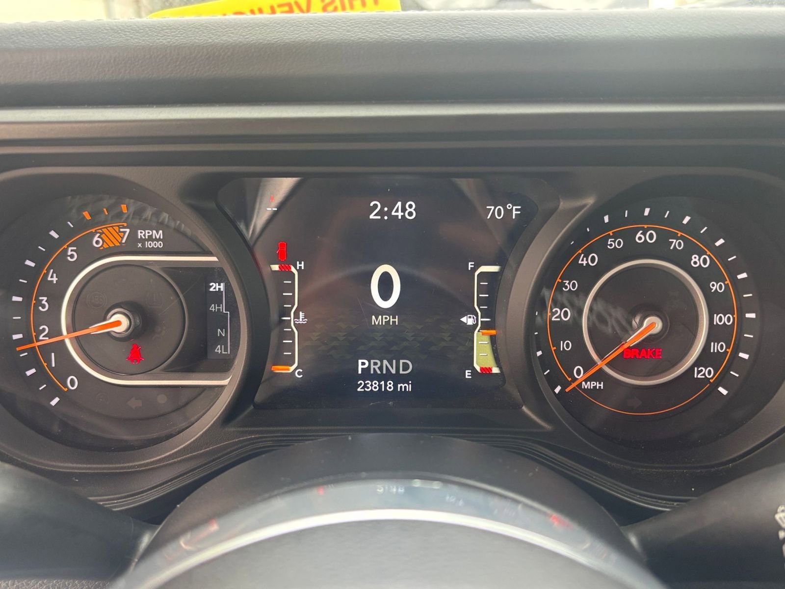 Used 2025 Jeep Wrangler Sahara image 40