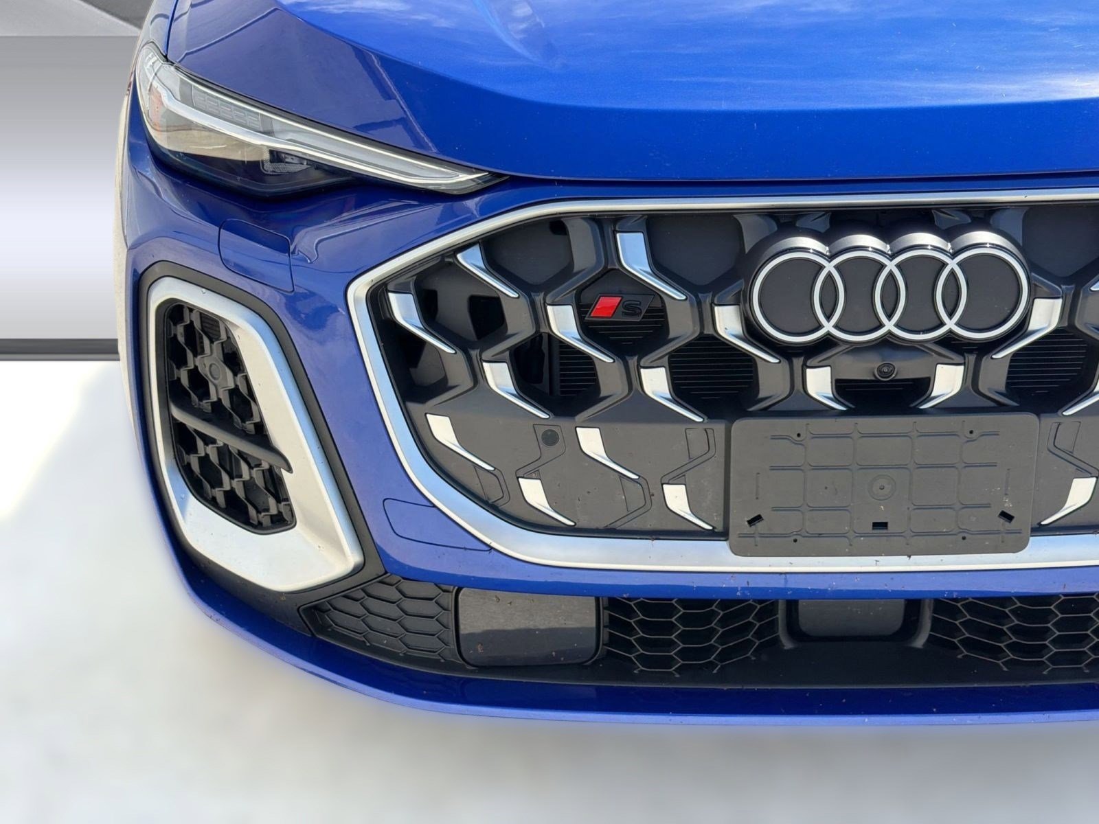 Used 2025 Audi SQ5 Premium Plus AWD/4WD image 11