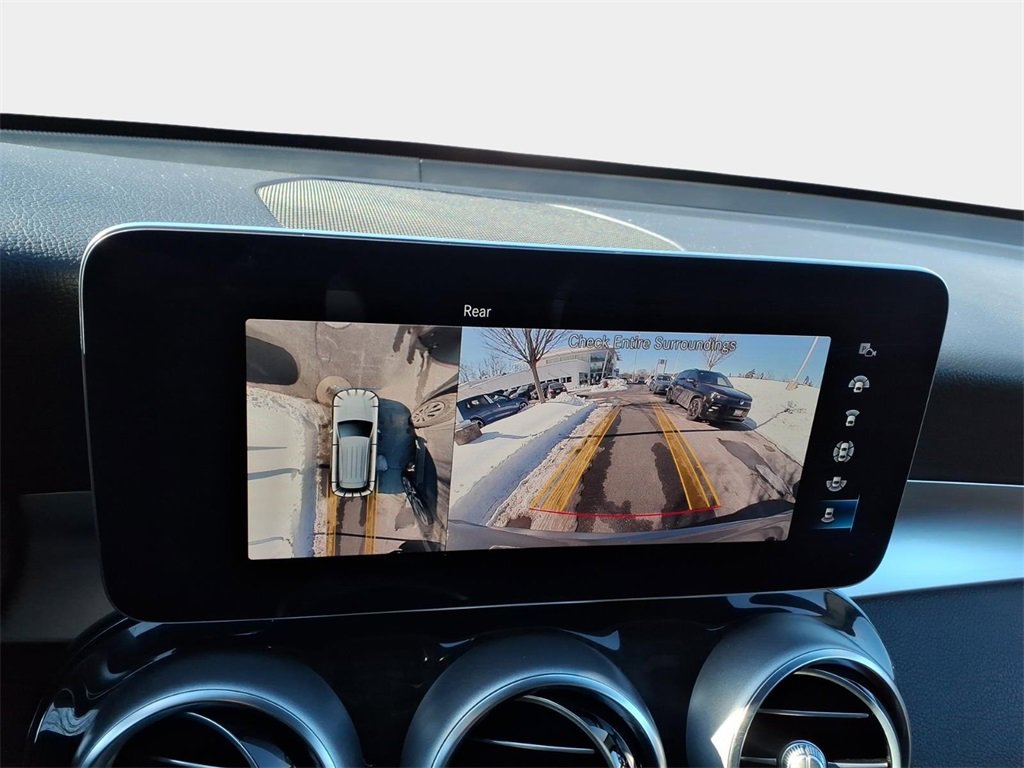 Used 2021 Mercedes-Benz GLC 300 4MATIC image 15