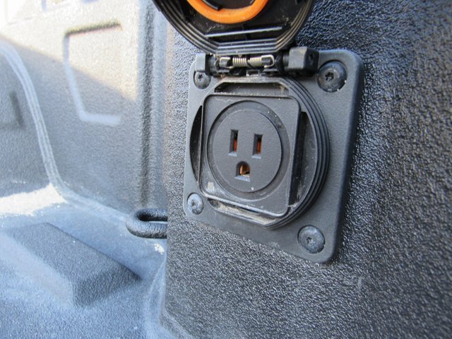 Used 2023 GMC Sierra 1500 AT4 w/ AT4 Premium Package image 31