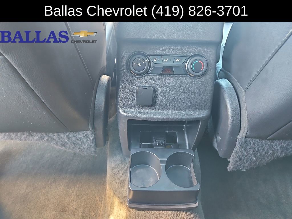 Used 2014 Ford Explorer XLT w/ Equipment Group 202A AWD/4WD image 22