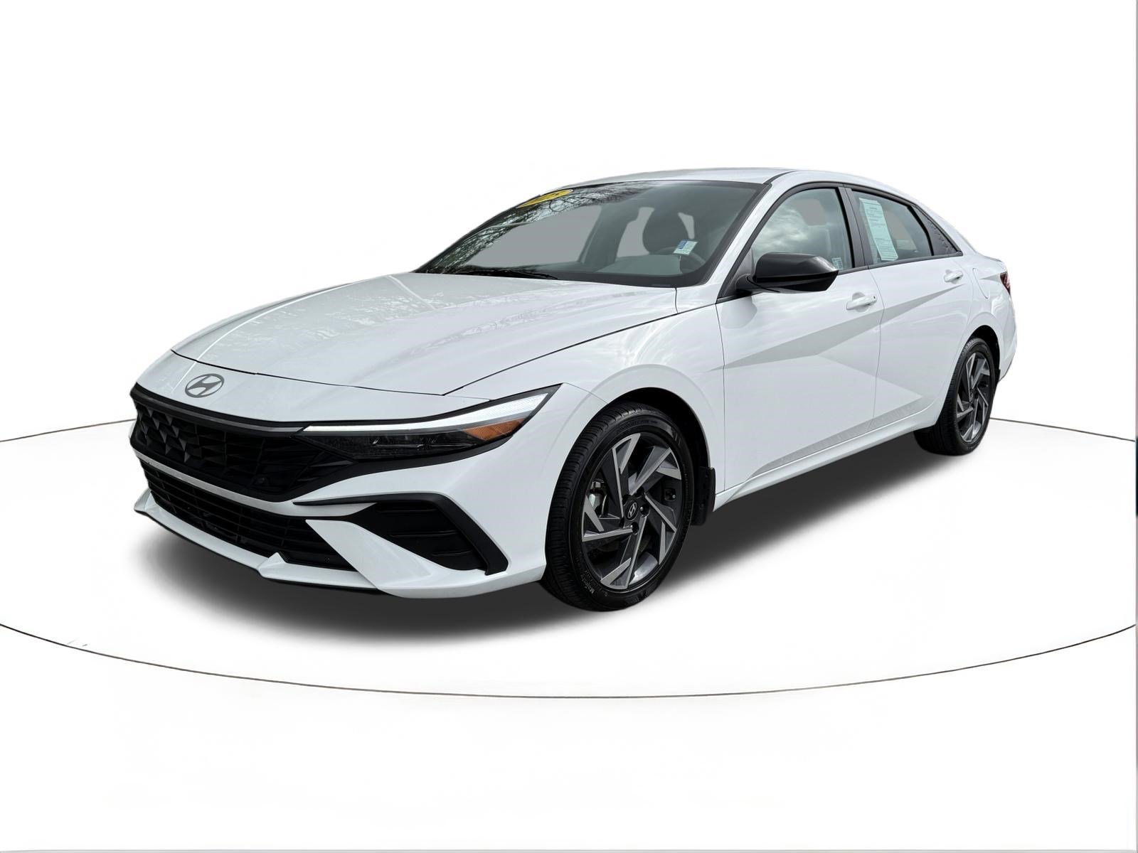 Certified 2025 Hyundai Elantra Sport image 7