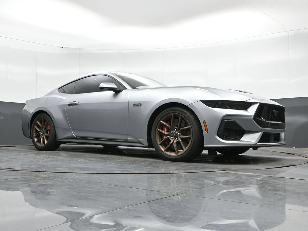 Used 2025 Ford Mustang GT Premium RWD image 45