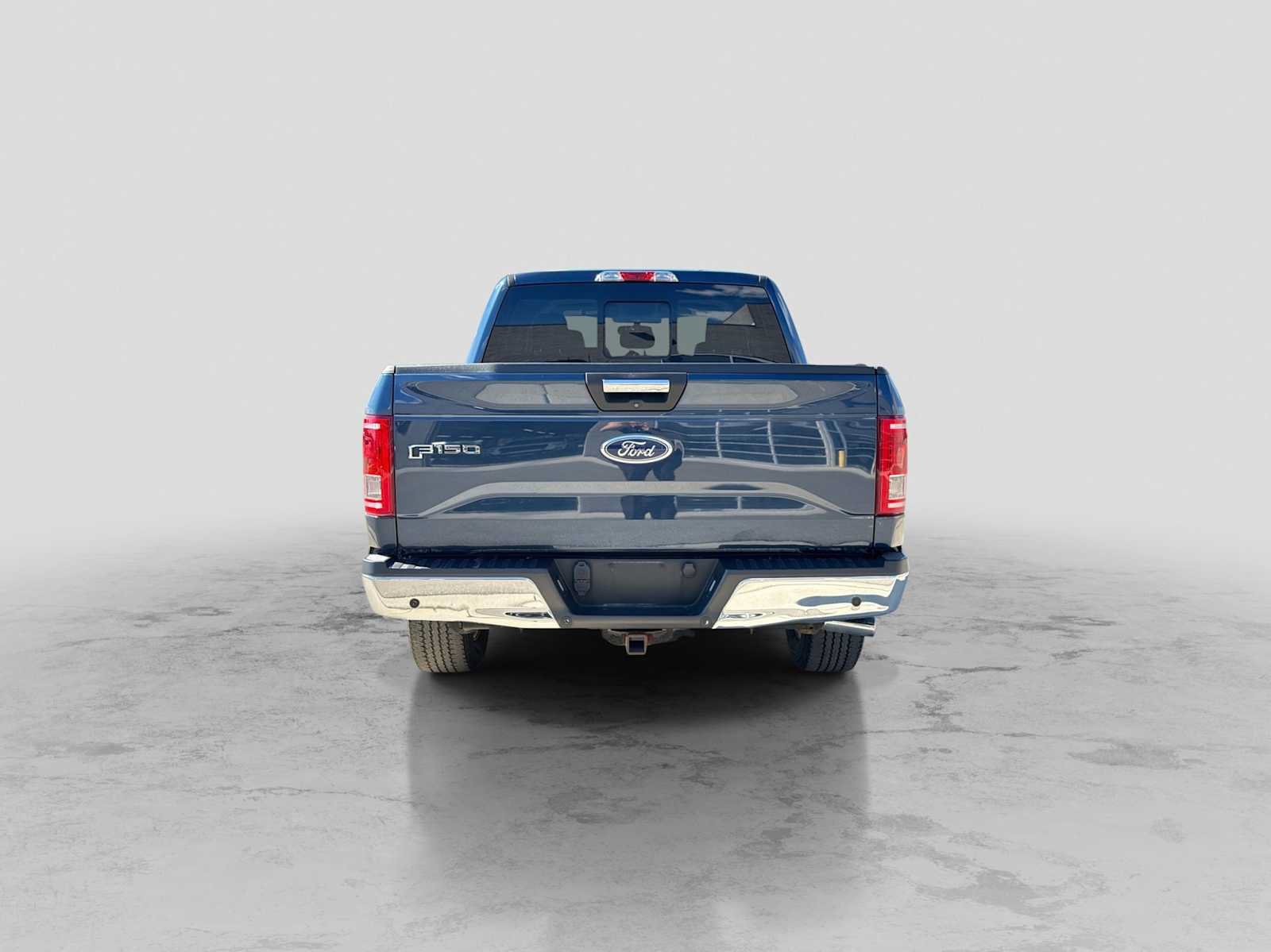 Used 2015 Ford F150 XLT w/ Equipment Group 302A Luxury AWD/4WD image 5