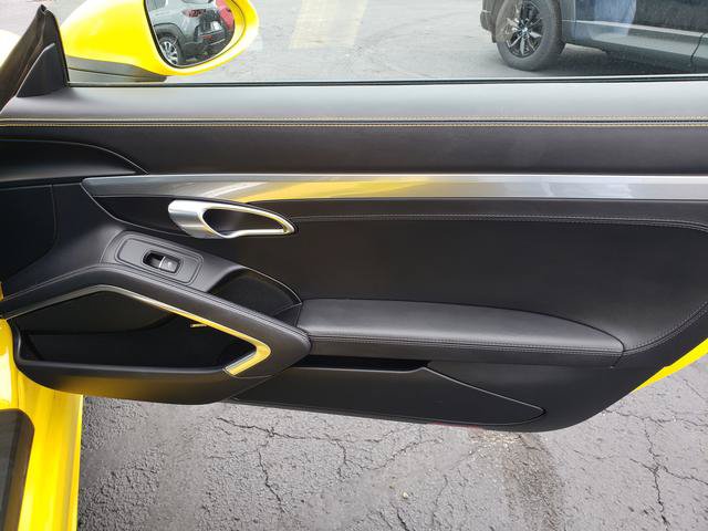 Used 2019 Porsche 718 Cayman RWD image 14