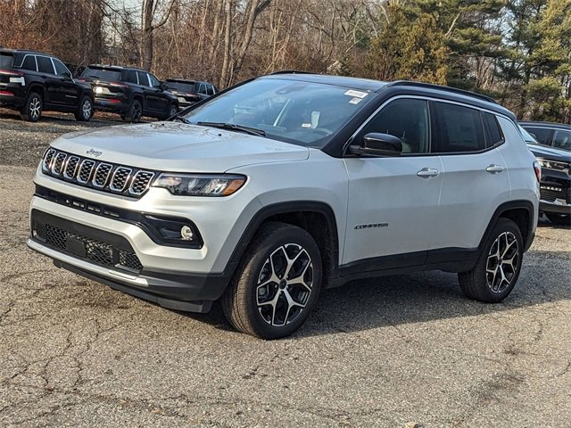 New 2025 Jeep Compass Limited w/ Sun & Sound Group image 5