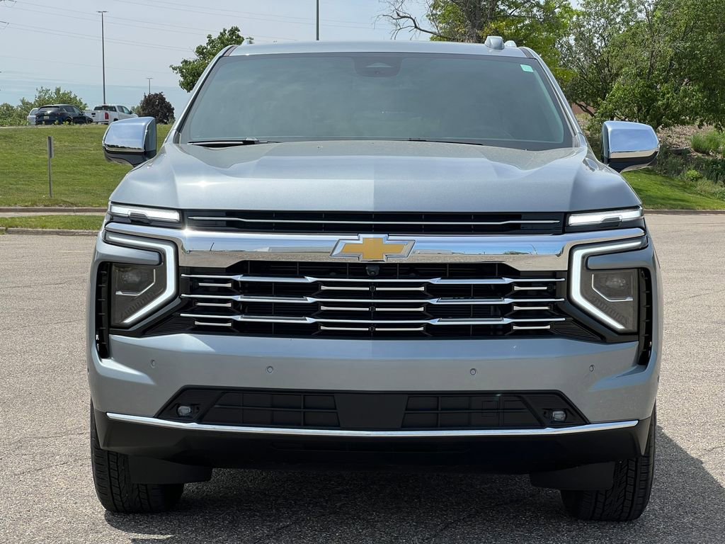 Certified 2025 Chevrolet Suburban Premier AWD/4WD image 50