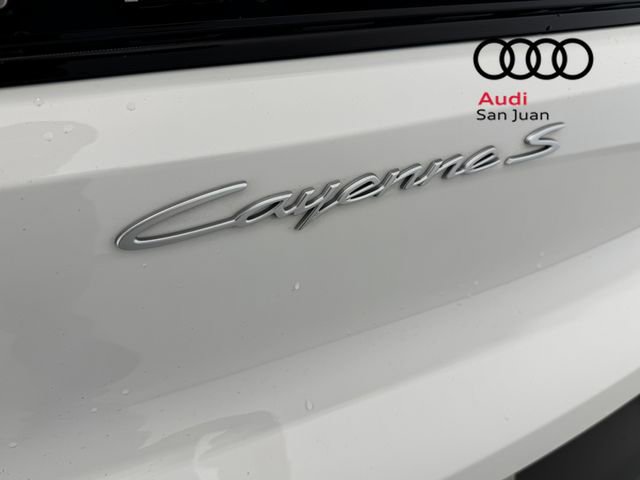 Used 2025 Porsche Cayenne S AWD/4WD image 10
