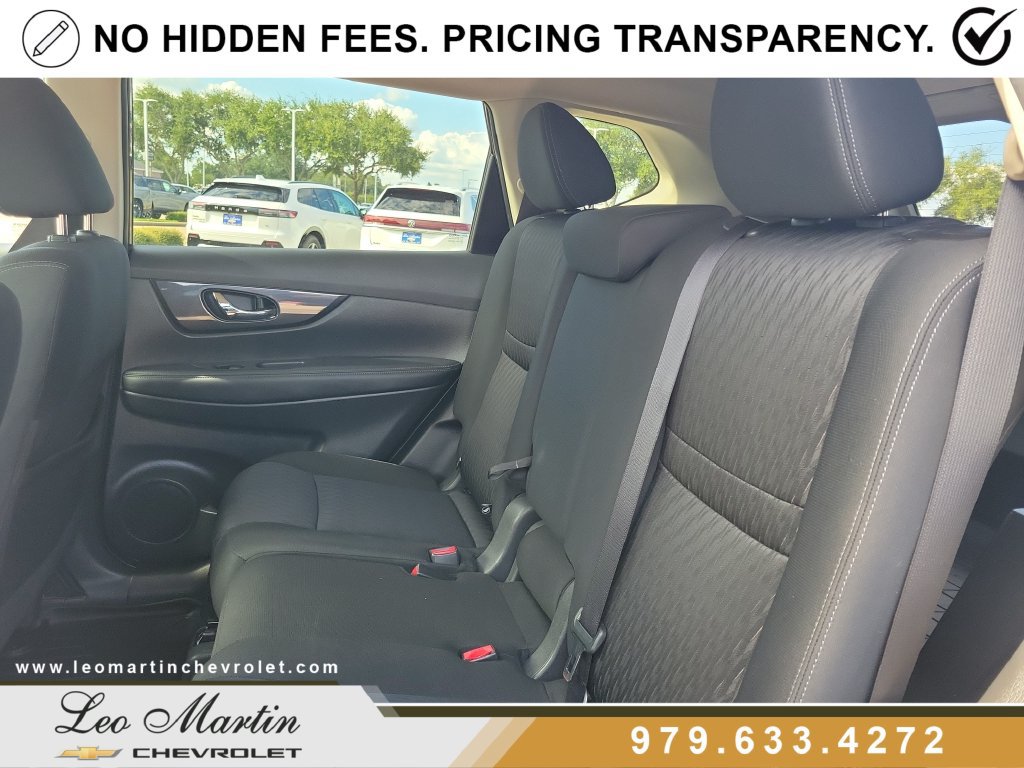 Used 2020 Nissan Rogue SV AWD/4WD image 8