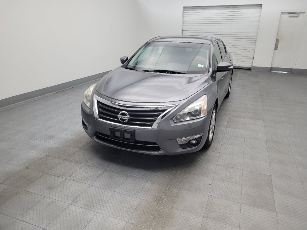 Used 2015 Nissan Altima 2.5 SL w/ Moonroof Package image 15