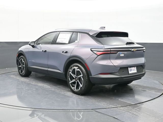 New 2026 Chevrolet Equinox EV LT image 9