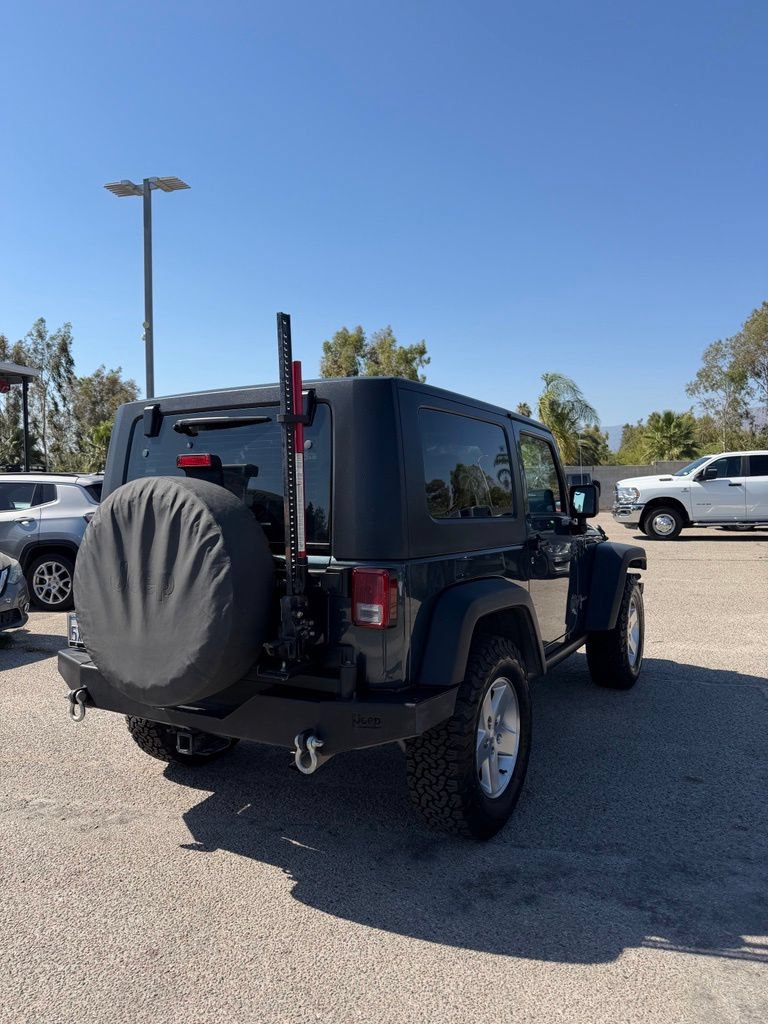 Used 2007 Jeep Wrangler Rubicon w/ Dual Top Group AWD/4WD image 4