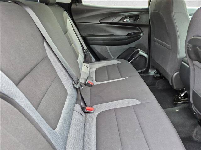 Used 2025 Chevrolet TrailBlazer LT AWD/4WD image 18