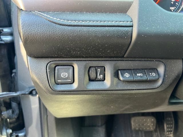Used 2020 GMC Acadia Denali w/ Technology Package FWD image 24