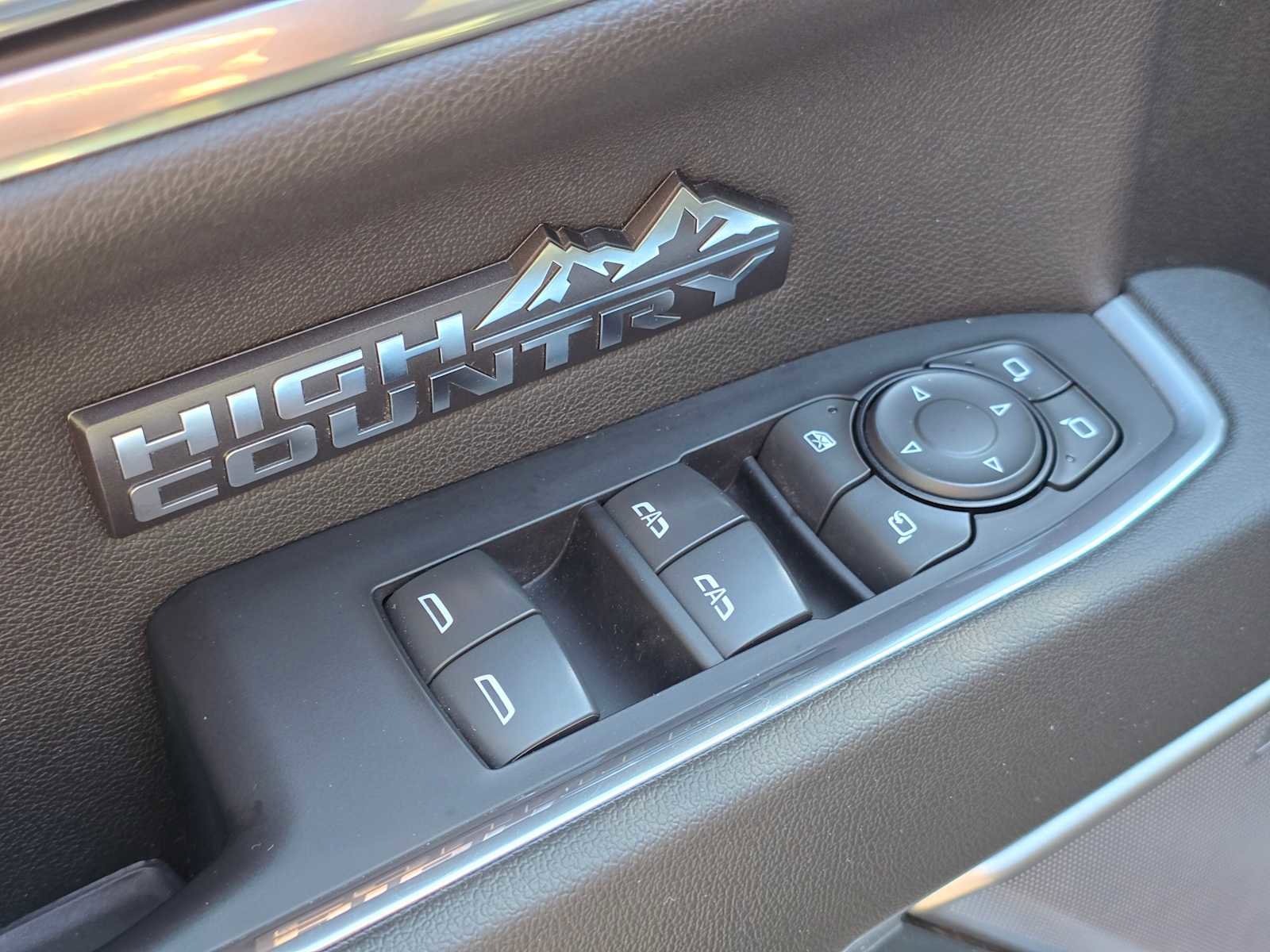 Used 2022 Chevrolet Silverado 1500 High Country w/ Max Trailering Package AWD/4WD image 24
