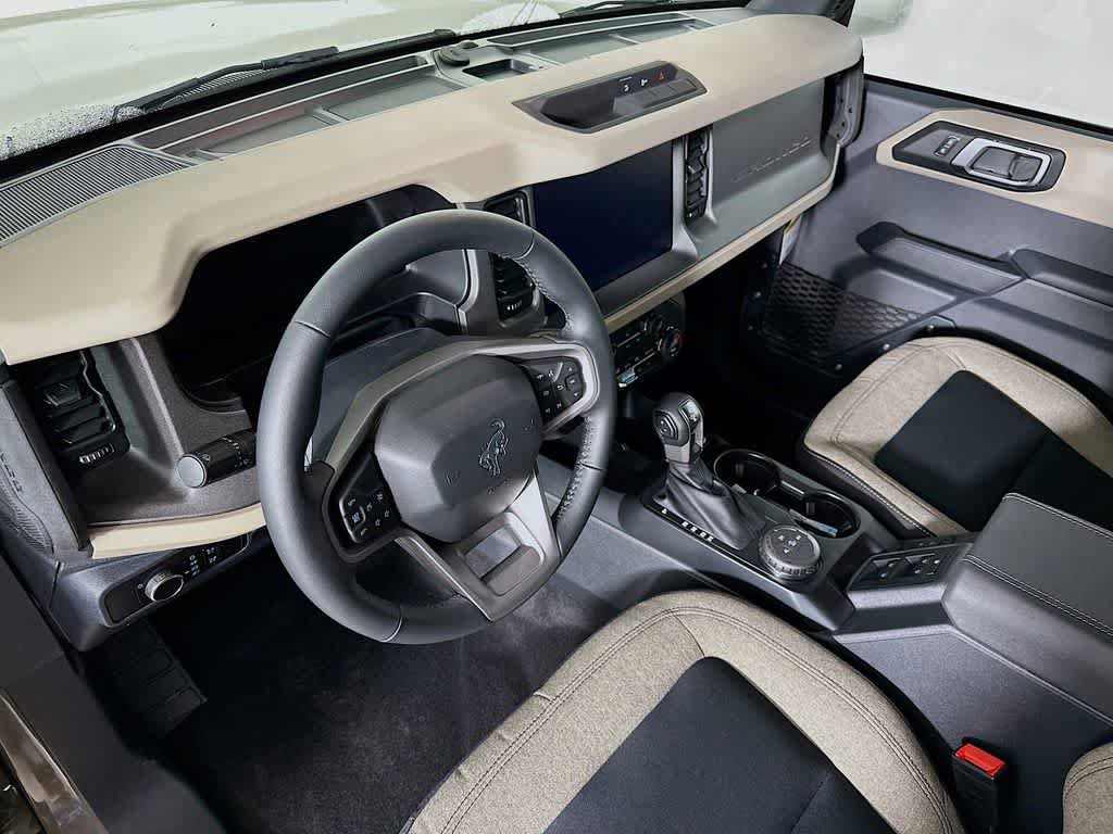 New 2025 Ford Bronco Big Bend AWD/4WD image 2