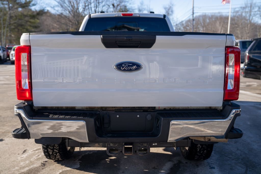 Used 2024 Ford F250 XL image 5