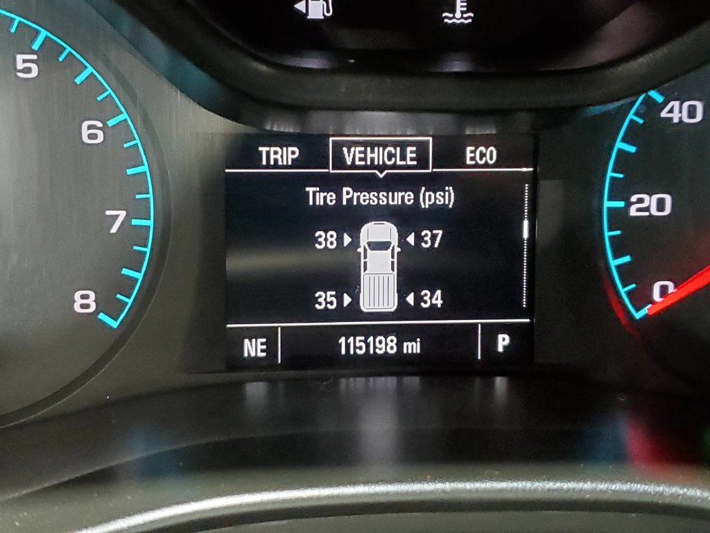 Used 2020 Chevrolet Colorado W/T w/ WT Convenience Package RWD image 34