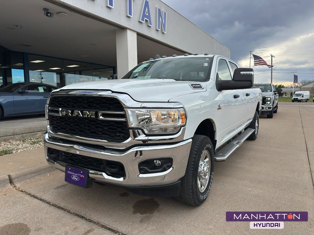 Used 2024 RAM 2500 Tradesman w/ Chrome Appearance Group AWD/4WD image 1